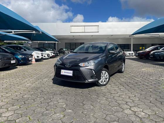 TOYOTA YARIS 1.5 16V FLEX SEDAN XL MULTIDRIVE TOYOTA YARIS 1.5 16V FLEX SEDAN XL MULTIDRIVE